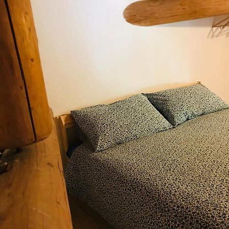 Chicco Di Grano Apartment Gargnano Bagian luar foto
